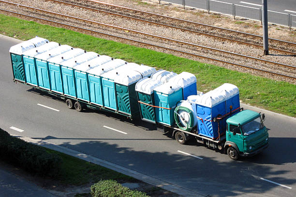 Portable Toilet Options We Offer in Massapequa Park, NY